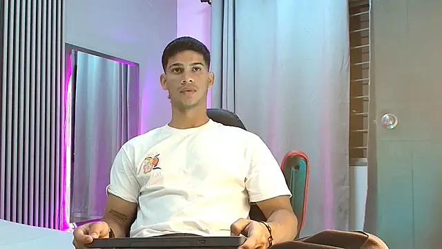 ANDRES STUD online show from 09-13-25, 03:28