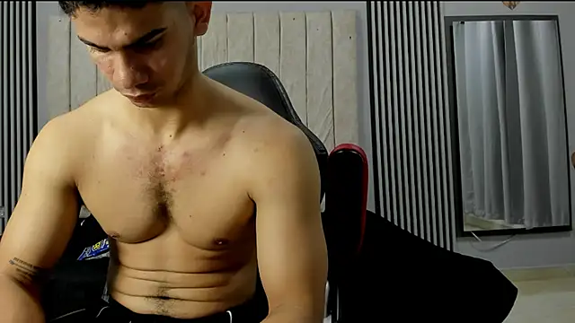 ANDRES STUD online show from 02-13-26, 04:34