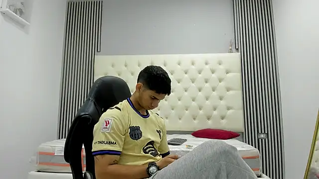 ANDRES STUD online show from 03-22-26, 03:43