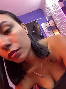 julieta fn online show from 06-12-26, 02:04
