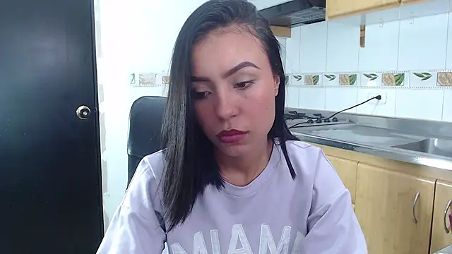 julieta fn online show from 03-28-26, 02:18