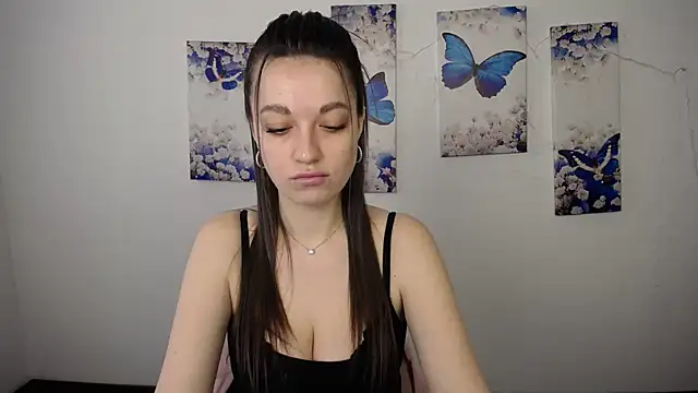 Eva Eldis online show from 04-27-26, 01:09