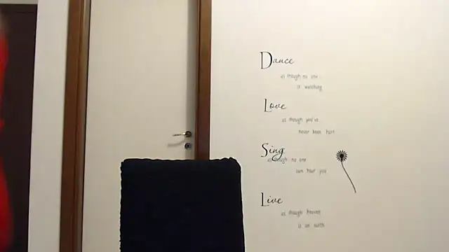 Eva Eldis online show from 11-05-25, 03:59