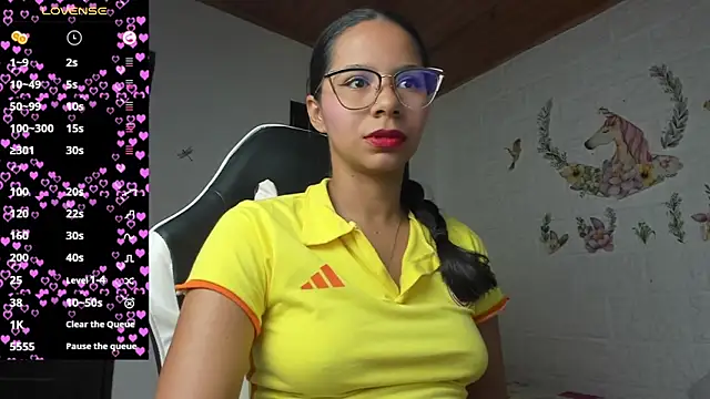 alisson hoffman05 online show from 06-23-26, 07:34