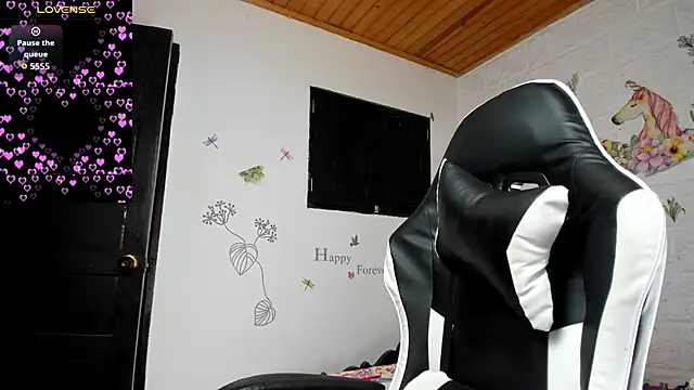 alisson hoffman05 online show from 12-21-25, 01:02