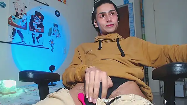 steve  gray online show from 11-05-25, 03:09