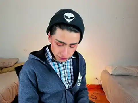 steve  gray online show from 02-21-25, 03:21