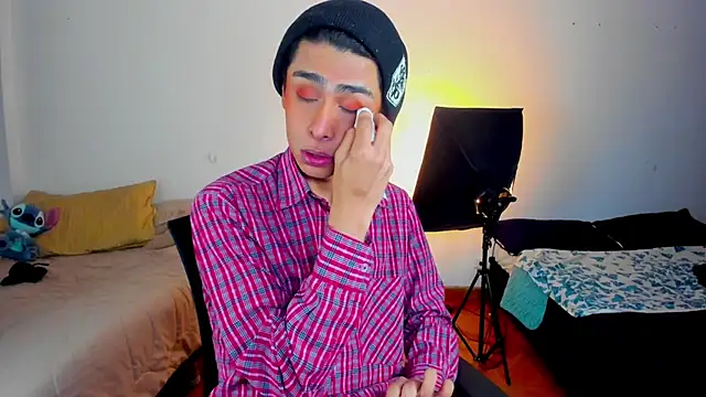 steve  gray online show from 03-13-25, 06:45