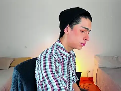 steve  gray online show from 02-20-25, 03:19