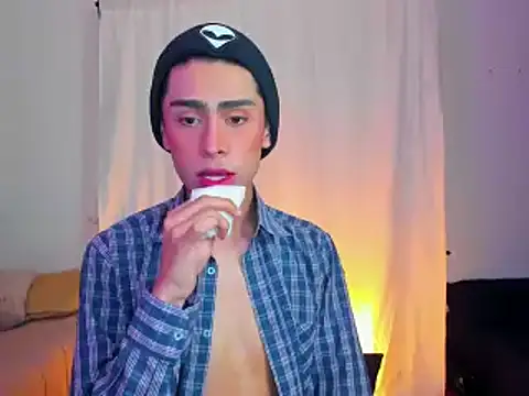 steve  gray online show from 02-11-25, 02:13