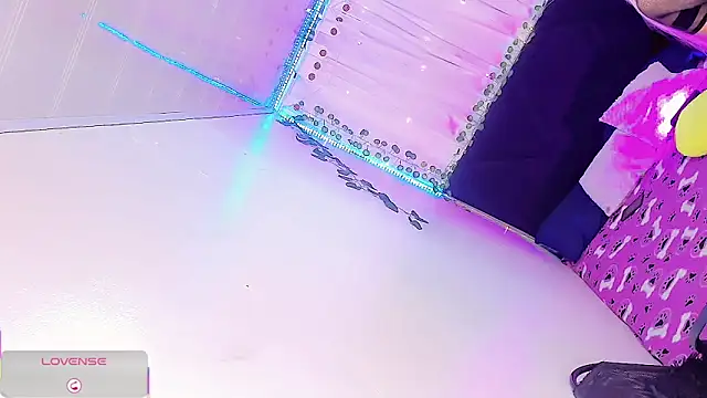 Irina milkmaid online show from 03-25-26, 07:13