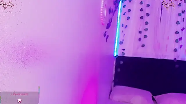 Irina milkmaid online show from 04-15-26, 07:58