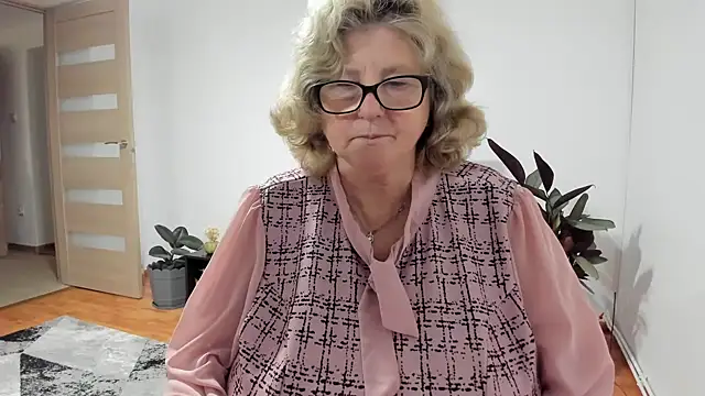 NoraJohnson6 online show from 11-12-25, 07:12