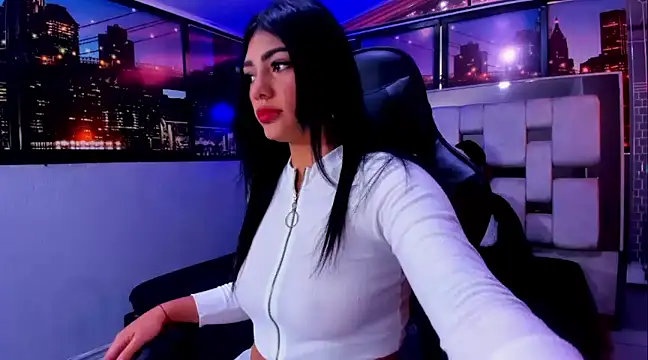 Natha and Sophia online show from 02-07-25, 11:56