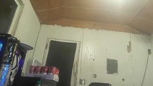 nuttyking2022 online show from 10-10-25, 06:36