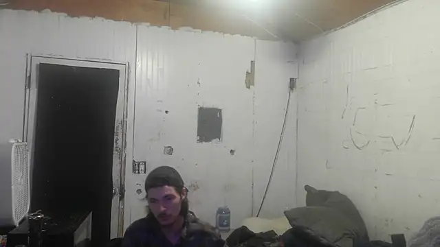 nuttyking2022 online show from 10-13-25, 04:36