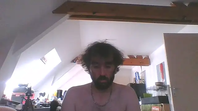 Snapshot of Mastersanges chatting on 07-17-26, 12:02 Mastersanges online show from 07-17-26, 12:02