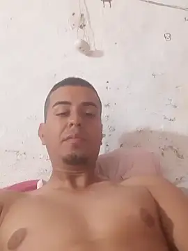 Snapshot of Hugoxxxxxxxxxxxx chatting on 09-13-25, 11:43 Hugoxxxxxxxxxxxx online show from 09-13-25, 11:43