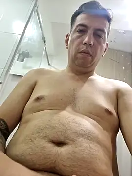 Snapshot of reyarturs13 chatting on 03-14-25, 11:45 reyarturs13 online show from 03-14-25, 11:45