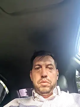 Snapshot of reyarturs13 chatting on 02-04-25, 09:52 reyarturs13 online show from 02-04-25, 09:52