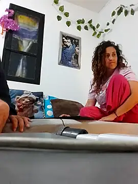 jeans and emma online show from 10-03-25, 02:15