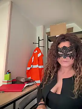 Loveblackzilla online show from 03-13-26, 01:05