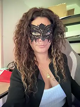 Loveblackzilla online show from 03-19-26, 11:32