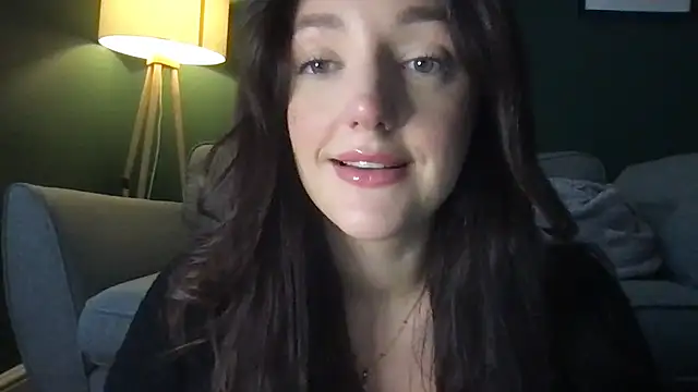 Snapshot of laceyjames24 chatting on 11-26-25, 09:42 laceyjames24 online show from 11-26-25, 09:42