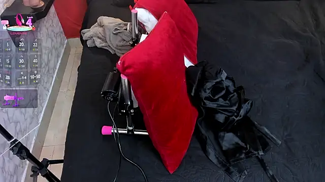 IVISBOUNCYASS online show from 03-20-26, 01:01