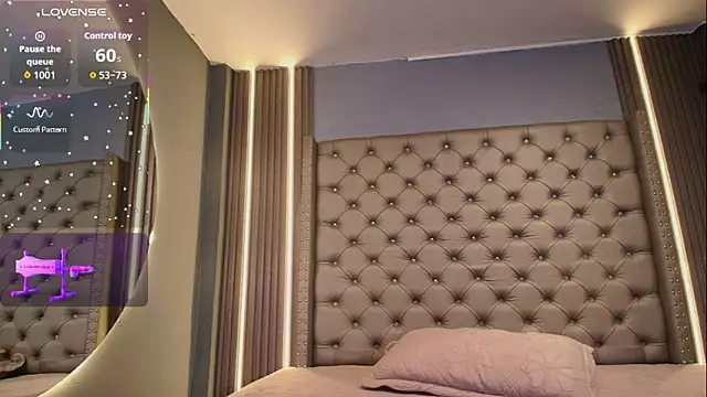  DANNA JONES online show from 09-27-25, 06:47