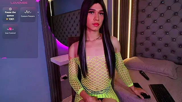  DANNA JONES online show from 03-06-25, 06:05