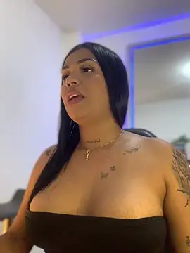 Snapshot of tinalove7 chatting on 01-17-26, 10:35 tinalove7 online show from 01-17-26, 10:35