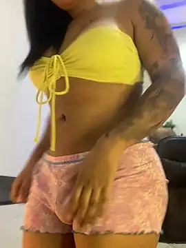 Snapshot of tinalove7 chatting on 01-31-26, 10:19 tinalove7 online show from 01-31-26, 10:19