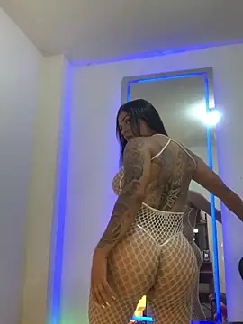 tinalove7 online show from 12-17-25, 09:20