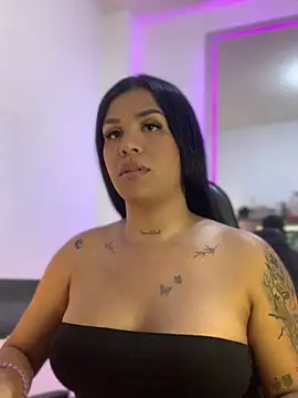 tinalove7 online show from 04-22-26, 11:00