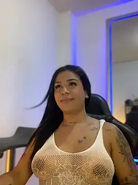 tinalove7 online show from 05-15-26, 11:25