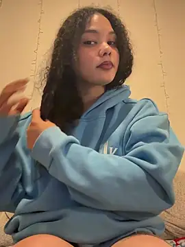 tastylolaaa online show from 06-05-26, 03:22