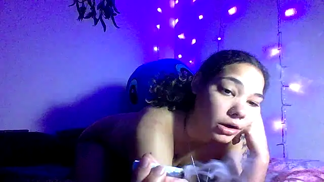Snapshot of tastylolaaa chatting on 09-19-25, 08:13 tastylolaaa online show from 09-19-25, 08:13