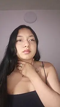 CuteHarper online show from 12-18-25, 03:44