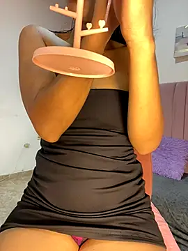 Snapshot of trex_x chatting on 09-26-25, 06:48 trex x online show from 09-26-25, 06:48