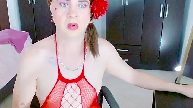 Snapshot of Dolldirtyxxx chatting on 07-12-26, 02:45 Dolldirtyxxx online show from 07-12-26, 02:45