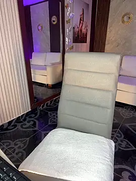 Madissonlove 1 online show from 04-07-26, 09:16