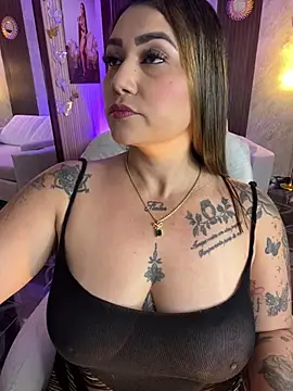 Madissonlove 1 online show from 06-26-26, 04:51