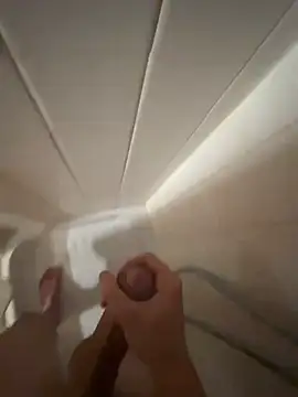 LeoLovelyDick online show from 02-04-25, 07:00