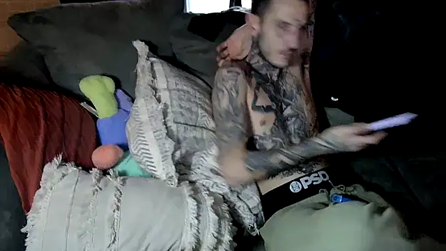 BadJewfucks online show from 12-21-25, 10:10