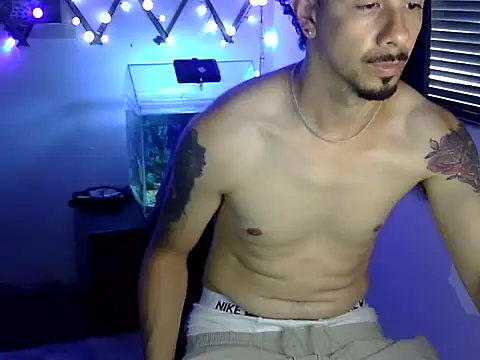 venusfranco 94 online show from 04-11-26, 09:29