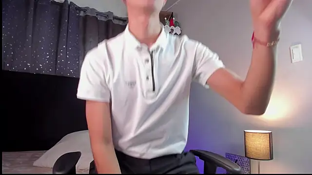 NovaaWheler online show from 01-14-26, 01:04