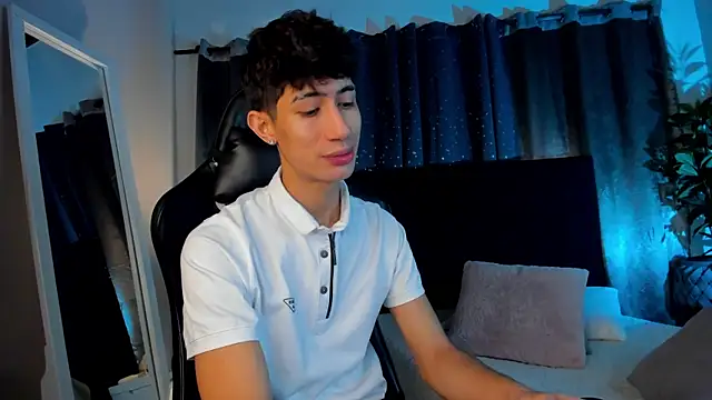 NovaaWheler online show from 04-08-26, 12:28