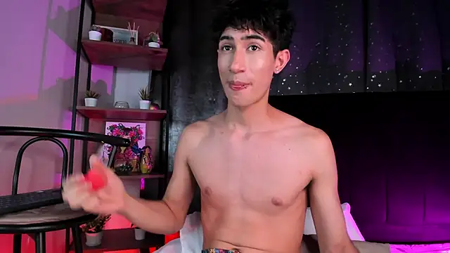 NovaaWheler online show from 10-25-25, 09:26