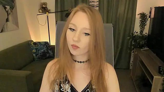 Snapshot of DariaTate chatting on 07-10-26, 03:12 DariaTate online show from 07-10-26, 03:12